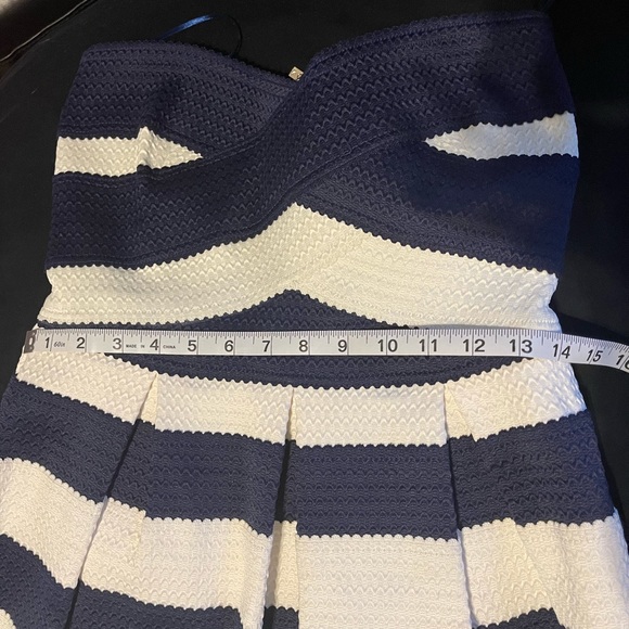 BCBG MAXAZRIA Alythea Striped Strapless Sweetheart Dress - Picture 9 of 10